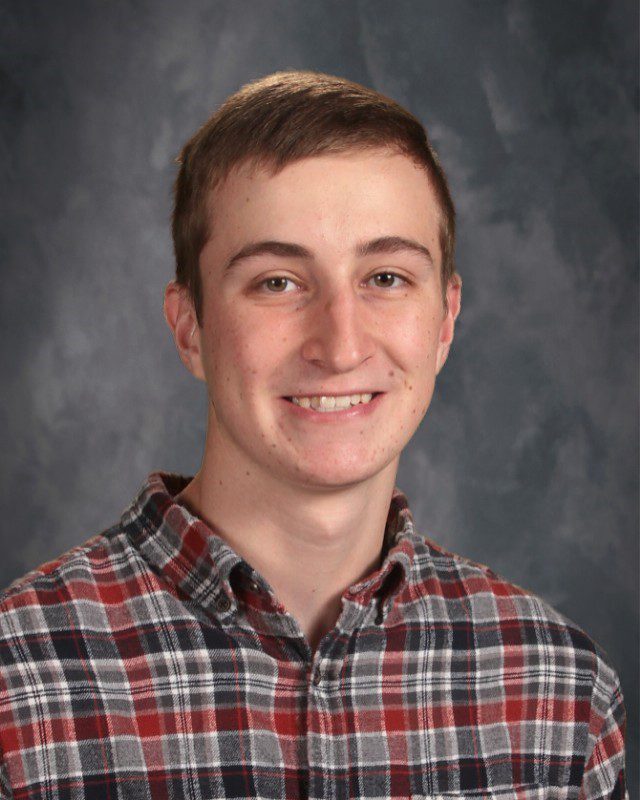 Evan Schmitz named co-valedictorian of SJ-O Class of 2021